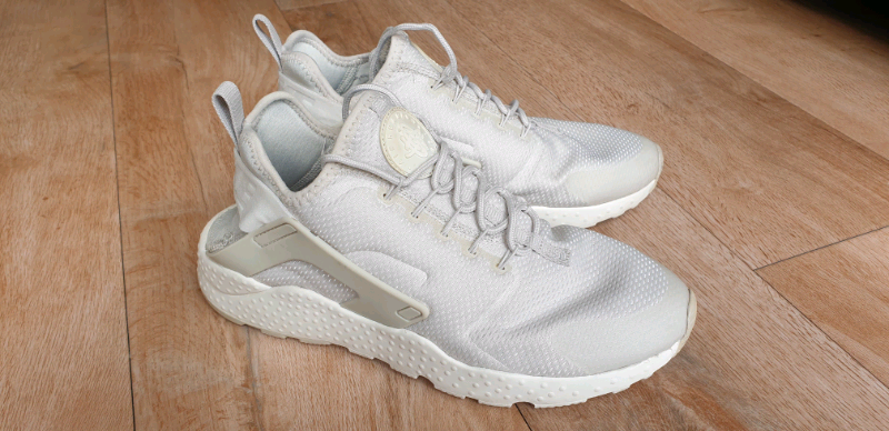 ladies huarache trainers